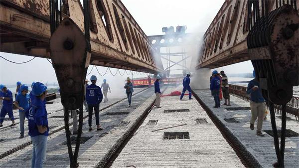 ͼƬ2(1).jpg ͼƬ2(1).jpg